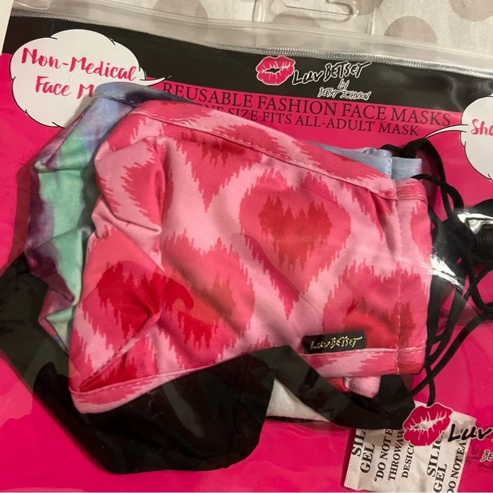 Betsey Johnson Face Masks